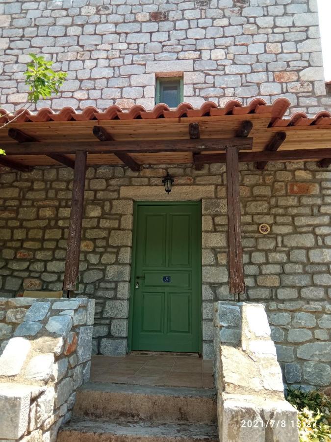 Villas Guest House Ваті Екстер'єр фото
