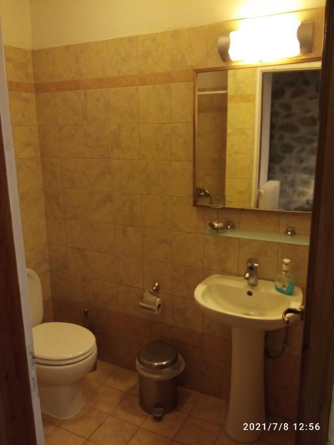 Villas Guest House Ваті Екстер'єр фото