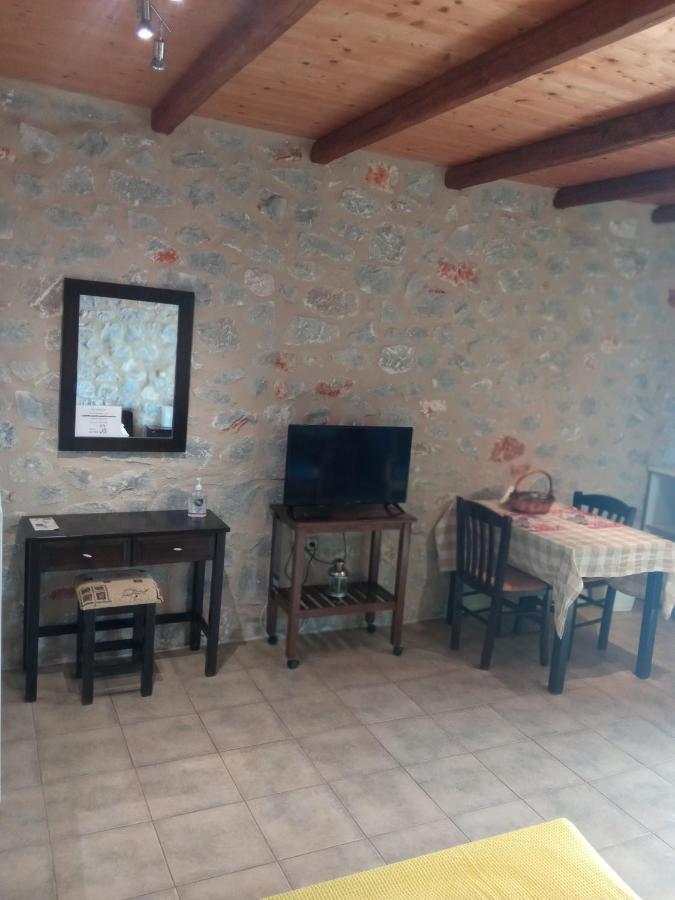 Villas Guest House Ваті Екстер'єр фото